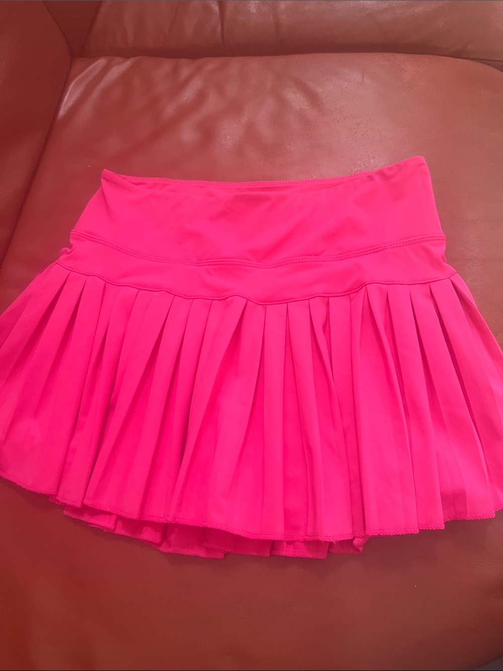 Pleated Mini Tennis Skirt in Bright Pink/Fuchsia